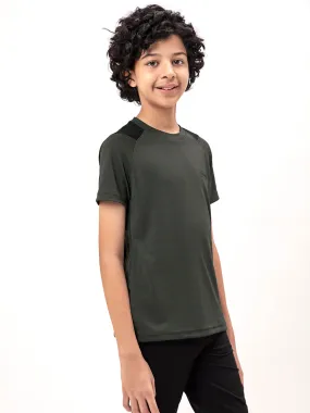 Boys Colorblock Slim Fit Crew Neck T-shirt with TECHNO COOL 