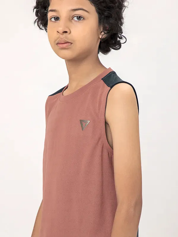 Boys Colorblock Slim Fit Crew Neck T-shirt with TECHNO COOL 