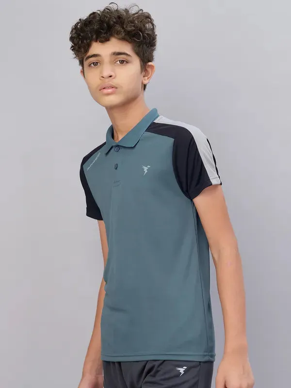 Boys Colorblock Slim Fit Polo T-shirt with TECHNO COOL