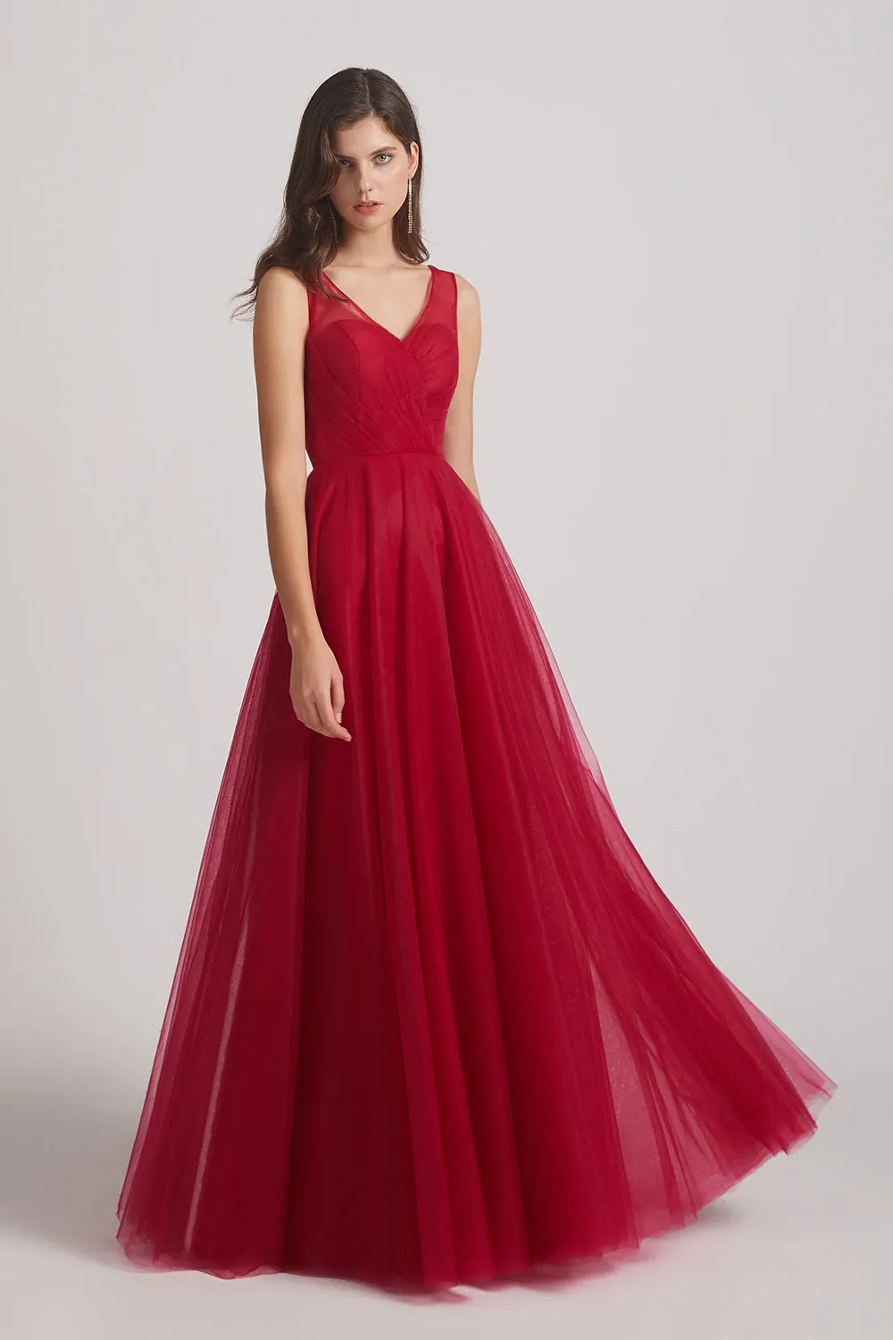 V-Neck Sleeveless A-Line Tulle Pleated Long Bridesmaid Dresses (AF0108)